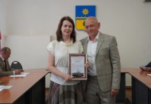 Пример для всех: глава Волжского вручил благодарности активным горожанам