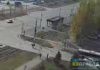Свалился сам и скинул пассажира: в Волжском мотоциклист неудачно встал на дыбы