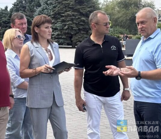 Гарантийные объекты и программа озеленения: мэр Волжского провёл объезд города