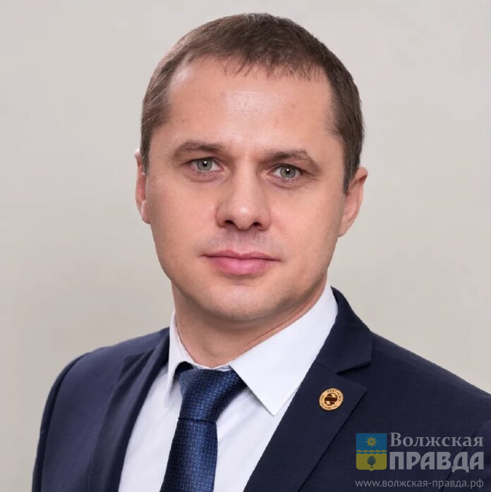 Александр Холодов