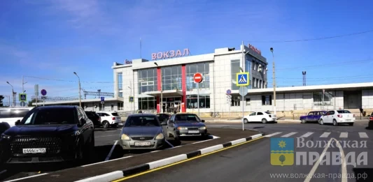«В целом довольны»: в Волжском проинспектировали ремонт дорог по нацпроекту