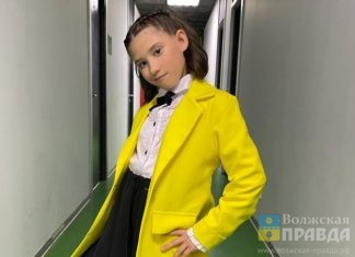 Как волжская Дюймовочка столичных звезд покорила