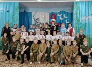 К юбилею Победы юные жители Волжского сделали ветеранам открытки