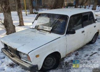 До 1 марта в Волжском из дворов уберут 3 брошенных автомобиля