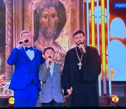 Волжский священник и его сын спели вместе с Николаем Басковым в программе Малахова «Привет, Андрей!»