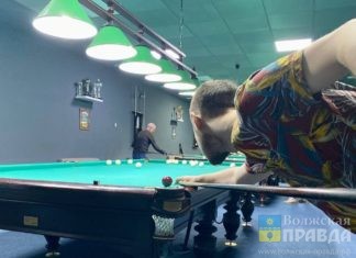 Четырнадцать часов – у зеленого стола: волжские бильярдисты выявили сильнейшего