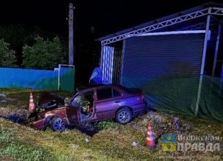 В Волгоградской области три автомобилистки устроили три аварии