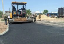 В Волжском ремонт дороги к соматической больнице близится к завершению