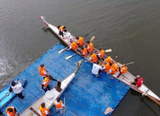 В Волжском прошли межрегиональные соревнования по гребле на лодках «Дракон»