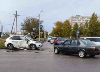 В Волжском 78-летний водитель не уступил дорогу более молодому