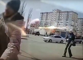 Вылетевший с дороги автомобиль сбил насмерть пенсионерку в Волгограде
