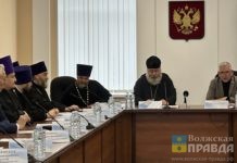 Соцсети и полиция нравственности: на Рождественских чтениях в Волжском обсудили, как растить благородную молодежь