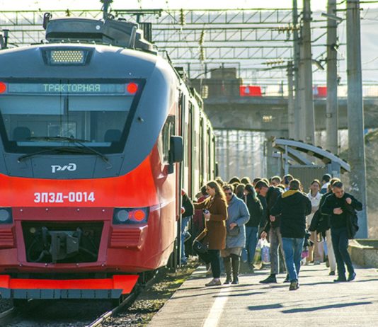 Волгоградцам рассказали, кто будет платить за билет на электричку 50%