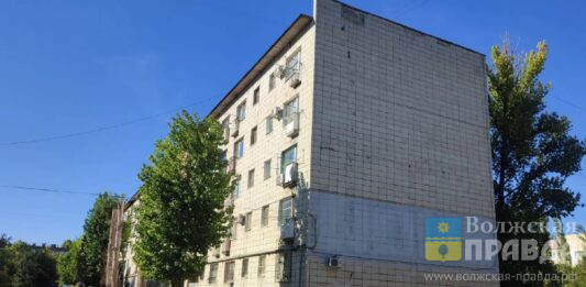 «Дверь вскрыли не сразу, ключ не подошёл»: труп из холодильника в общежитии принадлежит 21-летней волжанке