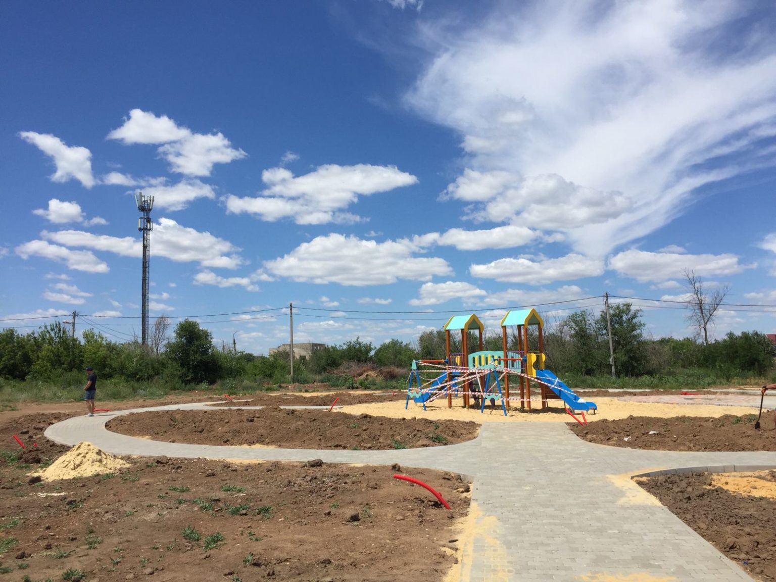 День поселка волжский. Краснооктябрьский поселок Казань. Сквер на второй дачной.