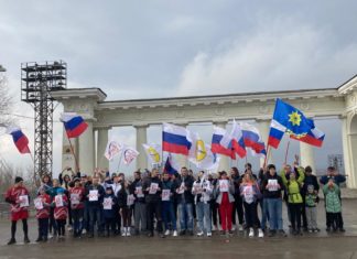 «Сними корону!»: в волжском Дворце культуры «ВГС» стартовал флешмоб