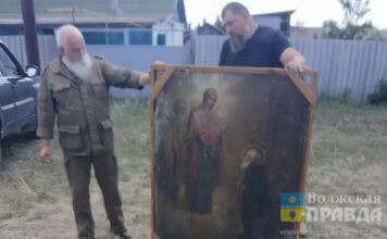 Замурованная в печке: в Волгоградской области семейная тайна спасла старинную икону XIX века от забвения