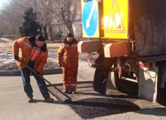 Где в Волжском будут проводить ямочный ремонт