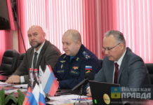 Чтобы готовить офицеров беспилотных войск в Волжском создали аквариум для дронов