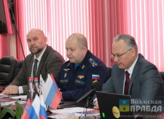 Чтобы готовить офицеров беспилотных войск в Волжском создали аквариум для дронов