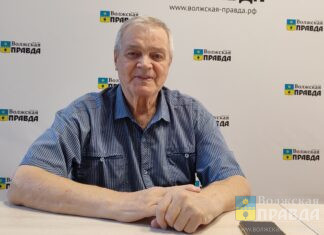 «Не пропустишь — зарежу»: вратарь волжского «Торпедо» летал с Высоцким и очаровал Понаровскую