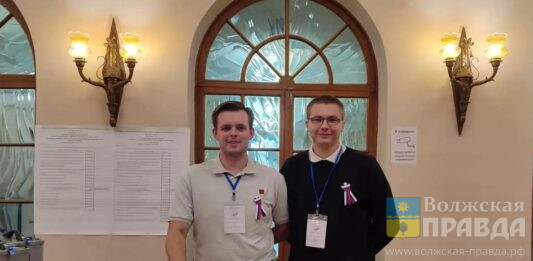 Второй день голосования в Волжском проходит под музыку Яна Френкеля