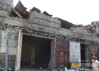 Пытался затоптать, но не тщательно: пожар, уничтоживший в Волжском мебельный цех, спровоцировал курильщик