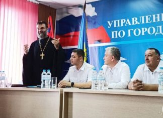 Неоскудевающей помощи Божией пожелали в День ГАИ волжским стражам дорог