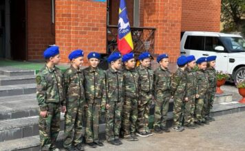 «Атаманские пироги» и стрельба из лука: на празднике Покрова волжан ждали концерт, спортивные состязания и угощения