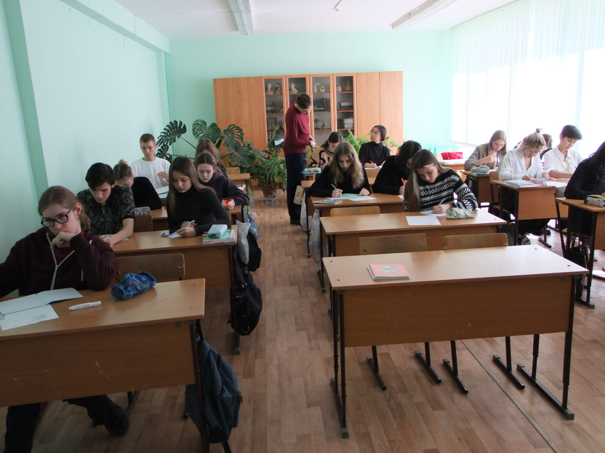 Открытый Волжский - C ДНЁМ ЗНАНИЙ, ВОЛЖСКИЙ!