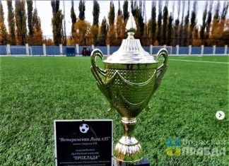 Возраст футболу не помеха: в Волжском завершился чемпионат города среди ветеранов