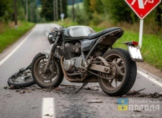 Водители в больнице, родители заплатят: в Волжском 15-летний мотогонщик испытал «Мазду» на прочность