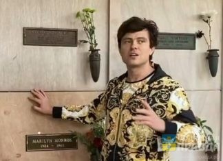 Куда сводить любимую жену: волгоградский шоумен Прохор Шаляпин опубликовал видео с могилы Мэрилин Монро