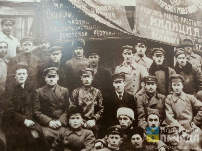 опалев-музей-милиция-чон-гражданская война-безродное-верхняя ахтуба- обелиск-война-памятник-цветы- караул- голод- продразверстка (21)