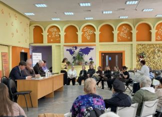 В «Добро.Центре» в Волжском обсудили УК и отопление