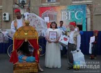 В Волжском в «Параде колясок-2021» Гран-При получила «Восточная сказка»