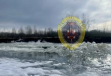 В Волжском идут поиски тела провалившегося под лед мужчины