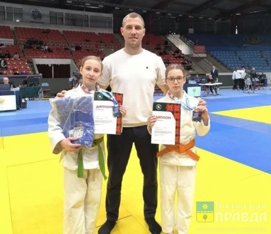Серебро и бронза: юные волжанки из «Тигра» завоевали медали Всероссийского турнира по дзюдо