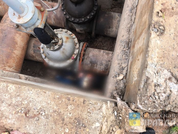 тело в колодце