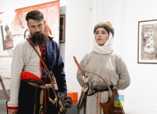 На юбилее Прилепина общался с Пелевиным: волжанин стал лицом презентации романа о Стеньке Разине