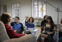 В Волжском «сонный» художник творит как Тициан