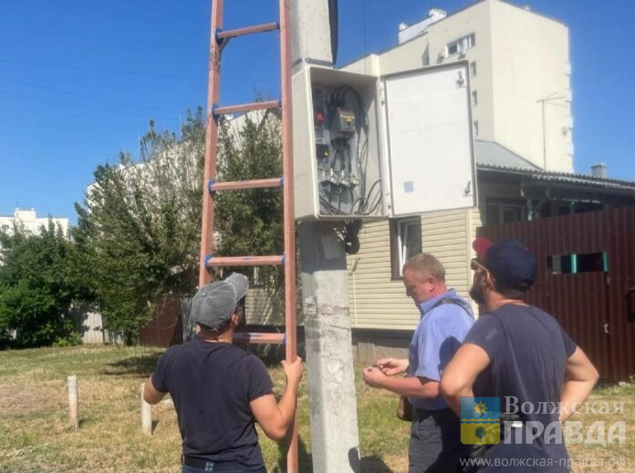 приставы