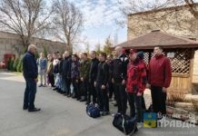 В Волжском на срочную службу отправилась первая двадцатка новобранцев