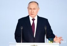 Владимир Путин на прямой линии