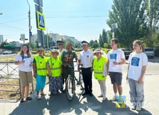 В Волжском прошла акция по профилактике ДТП «Не спеши»