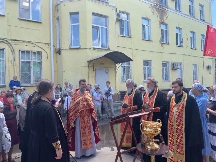молебен ход