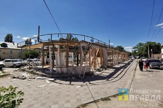 Волгоград, ул. Титова, снос павильонов