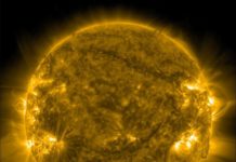 Волжан предупредили о новой вспышке на Солнце высшего уровня