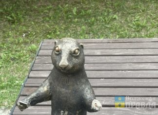 Суслика «Волжской правды» опять искалечили вандалы