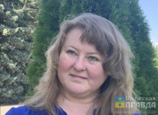 Новогоднее поздравление волжанам от детско-юношеского центра «Русинка»